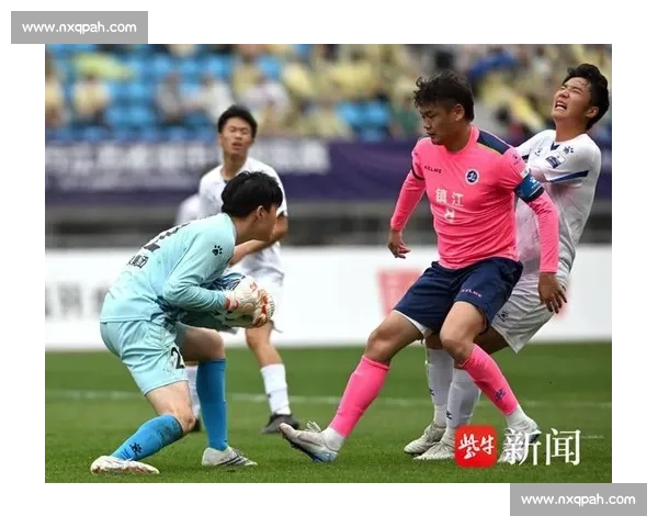 苏超决战：淮安草根带伤死磕南通，拼至终场燃爆 3 万人